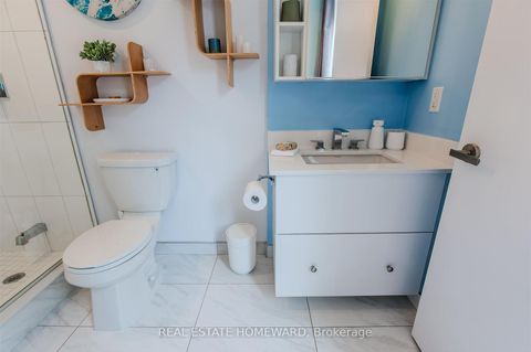 Photo 24 at 424 - 38 Howard Park Avenue, Roncesvalles, Toronto