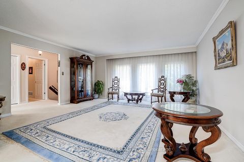 Photo 2 at 9 Eastlea Crescent, L'Amoreaux, Toronto