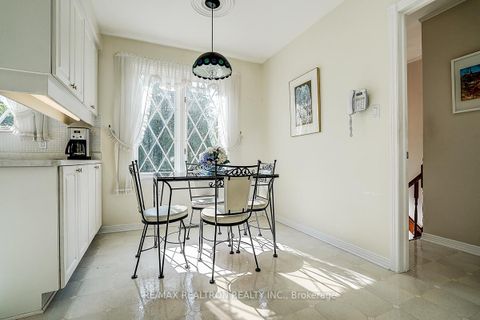 Photo 11 at 9 Eastlea Crescent, L'Amoreaux, Toronto