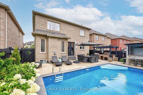 Photo 1 at 265 Chatfield Drive, Vellore Village, Vaughan