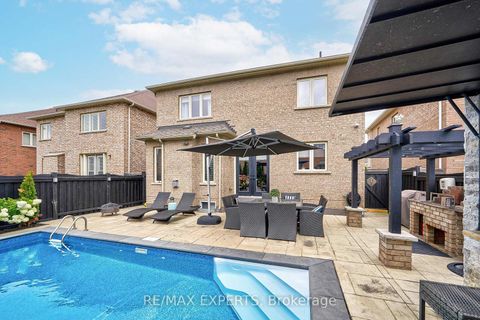 Photo 3 at 265 Chatfield Drive, Vellore Village, Vaughan
