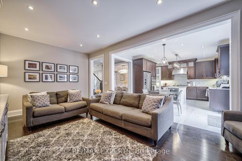 Photo 15 at 265 Chatfield Drive, Vellore Village, Vaughan