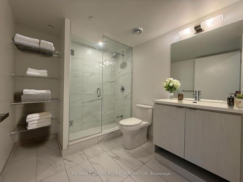 Photo 4 at 1609 - 55 Cooper Street, Waterfront Communities C8, Toronto