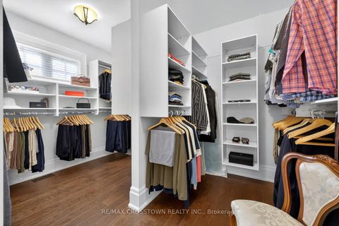 Photo 27 at 10 Annsleywood Court, Kleinburg, Vaughan