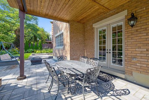 Photo 45 at 10 Annsleywood Court, Kleinburg, Vaughan