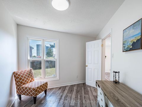 Photo 17 at 2 Giles Court, Jamestown, Toronto