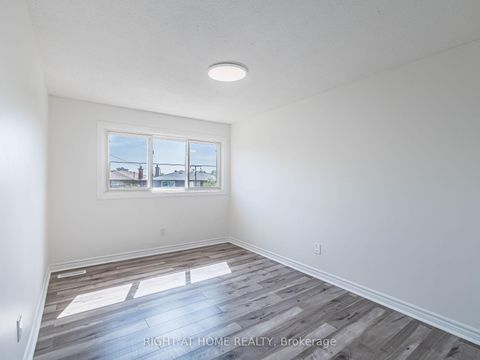 Photo 22 at 2 Giles Court, Jamestown, Toronto Photo 22 at 2 Giles Court, Jamestown, Toronto