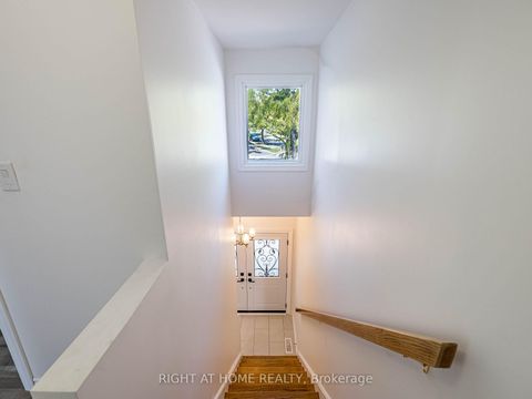 Photo 25 at 2 Giles Court, Jamestown, Toronto