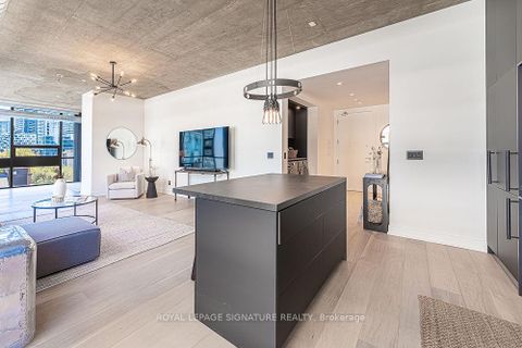 Photo 8 at 705 - 60 Bathurst Street, Niagara, Toronto
