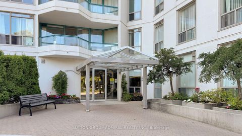 Photo 1 at 611 - 4727 Sheppard Avenue E, Malvern West, Toronto