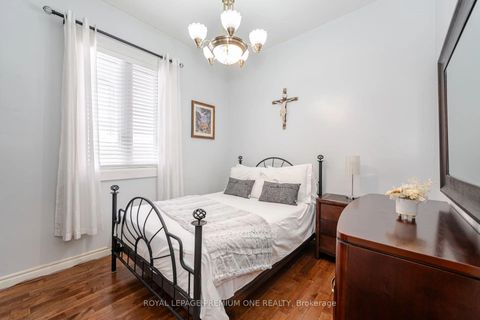 Photo 11 at 524 Salem Avenue N, Junction, Toronto