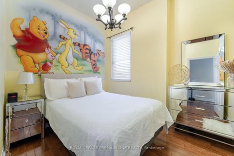 Photo 13 at 524 Salem Avenue N, Junction, Toronto