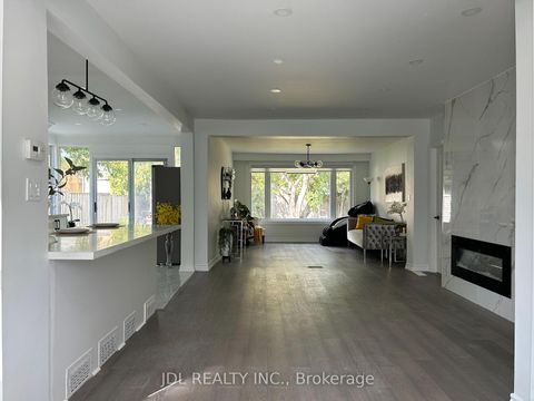 Photo 2 at 18 Cadillac Ave Avenue, Clanton Park, Toronto