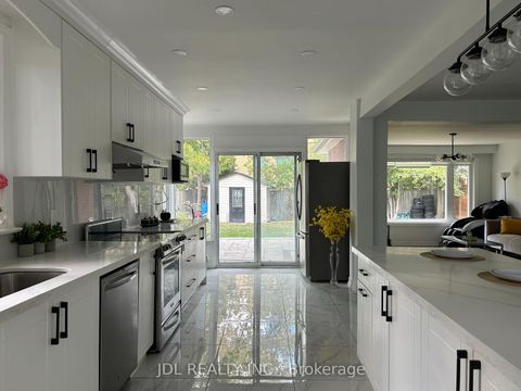 Photo 5 at 18 Cadillac Ave Avenue, Clanton Park, Toronto