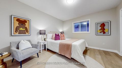 Photo 13 at 2292 Blue Oak Circle, WM Westmount, Oakville