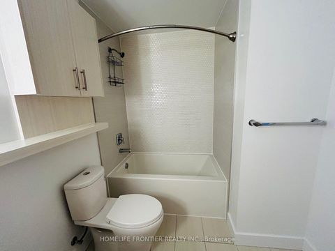 Photo 8 at 409 - 128 Fairview Mall Drive, Henry Farm, Toronto
