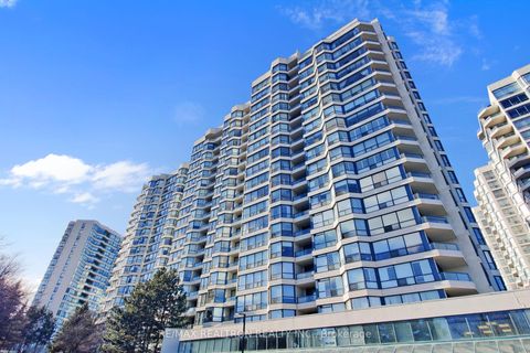 Photo 3 at 311 - 7300 Yonge Street, Yorkhill, Vaughan