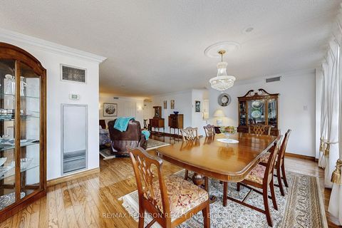 Photo 25 at 311 - 7300 Yonge Street, Yorkhill, Vaughan