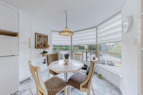 Photo 29 at 311 - 7300 Yonge Street, Yorkhill, Vaughan