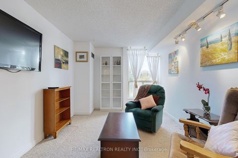 Photo 37 at 311 - 7300 Yonge Street, Yorkhill, Vaughan