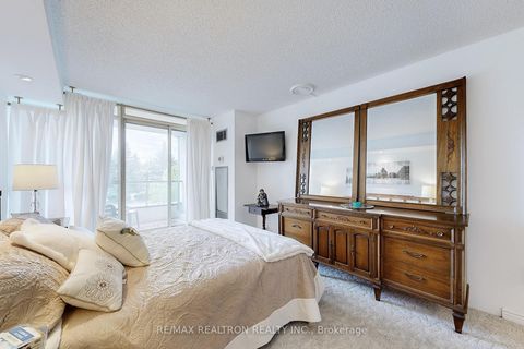 Photo 46 at 311 - 7300 Yonge Street, Yorkhill, Vaughan