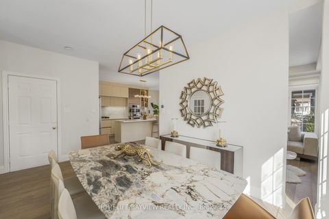 Photo 2 at 14 Montcalm Boulevard, Vellore Village, Vaughan