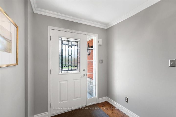 Photo 4 at 536 Woodmount Crescent, Samac, Oshawa