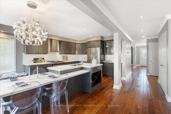 Photo 10 at 536 Woodmount Crescent, Samac, Oshawa