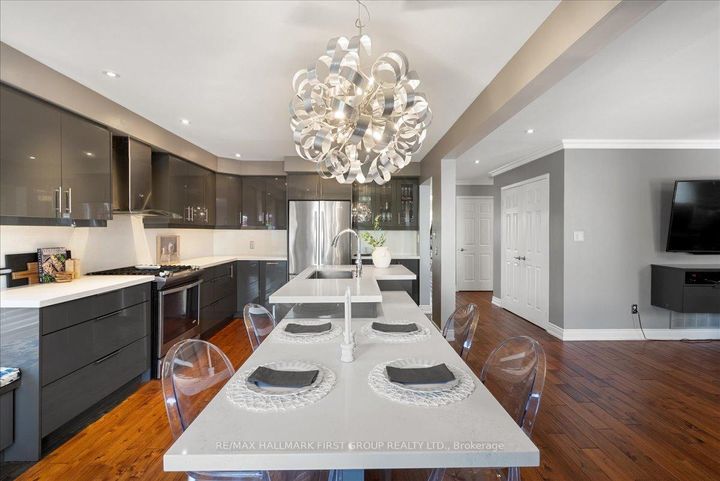 Photo 13 at 536 Woodmount Crescent, Samac, Oshawa