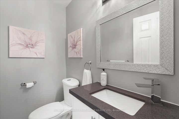 Photo 21 at 536 Woodmount Crescent, Samac, Oshawa