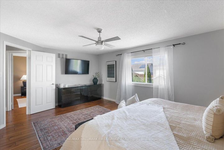 Photo 26 at 536 Woodmount Crescent, Samac, Oshawa