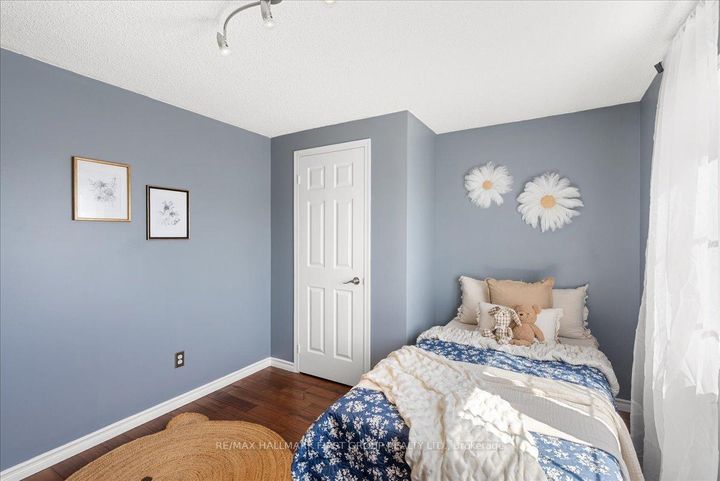 Photo 33 at 536 Woodmount Crescent, Samac, Oshawa