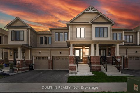 Photo 1 at 27 Tamworth Terrace, Rural Barrie Southeast, Barrie