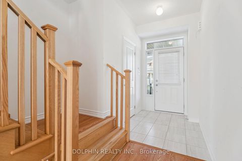 Photo 4 at 27 Tamworth Terrace, Rural Barrie Southeast, Barrie