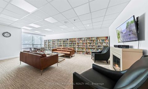 Photo 35 at 604 - 7 Townsgate Drive, Yorkhill, Vaughan