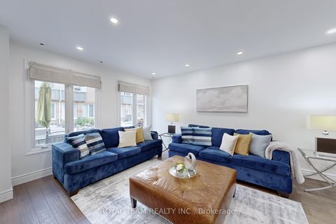 Photo 4 at 57 - 151 Townsgate Drive, Yorkhill, Vaughan