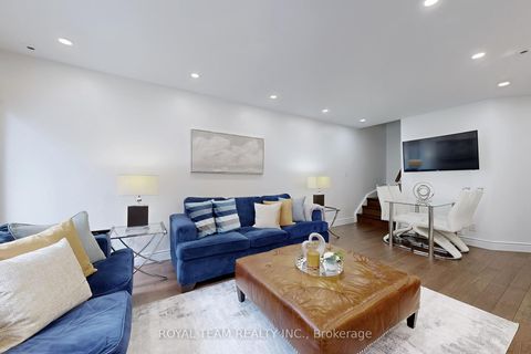 Photo 7 at 57 - 151 Townsgate Drive, Yorkhill, Vaughan