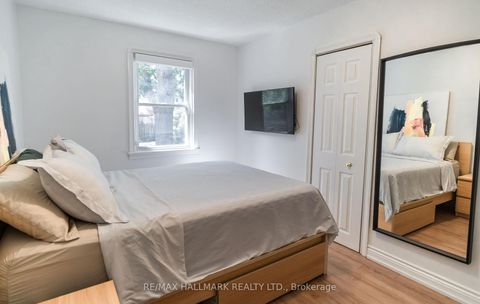 Photo 11 at 6 Athlone Road, East York, Toronto