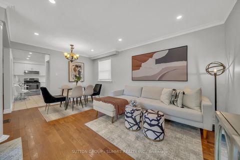 Photo 11 at 465 Seaton Drive, WO West, Oakville