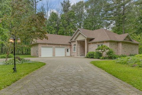 Photo 10 at 3925 Algoma Avenue, Rural Innisfil, Innisfil