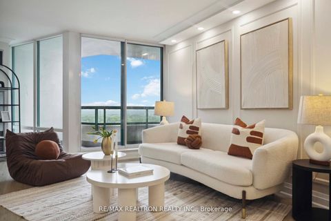 Photo 19 at 1604 - 7250 Yonge Street, Yorkhill, Vaughan