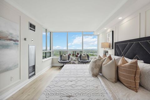 Photo 26 at 1604 - 7250 Yonge Street, Yorkhill, Vaughan