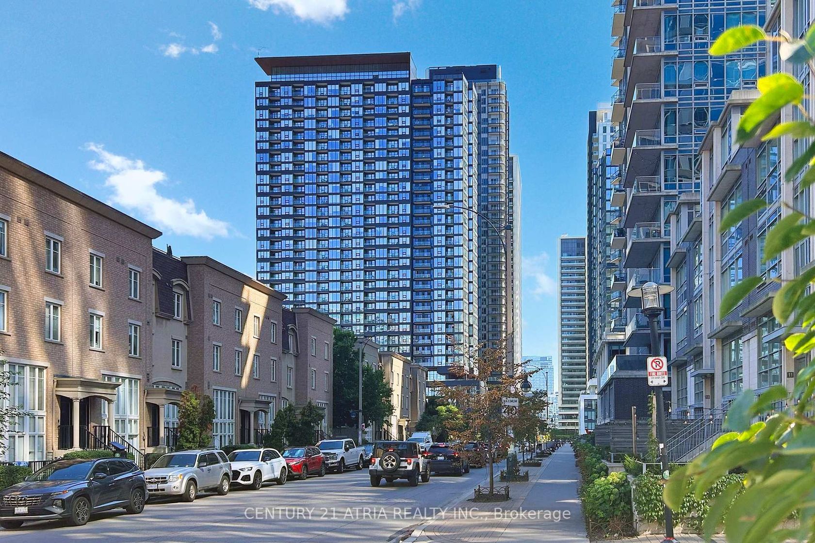 1618 - 19 Western Battery Road, Niagara, Toronto 
