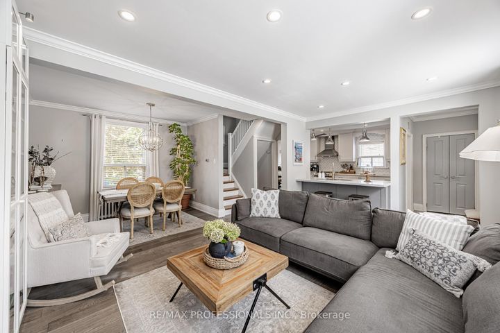 Photo 6 at 2236 Lawrence Avenue W, Humber Heights, Toronto