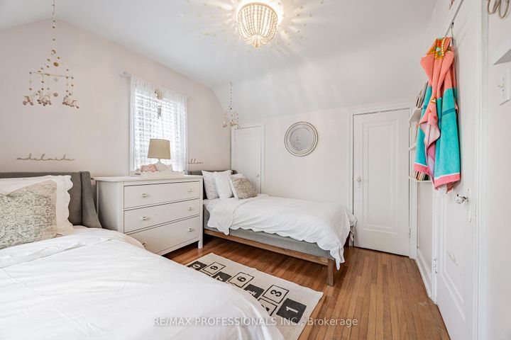 Photo 20 at 2236 Lawrence Avenue W, Humber Heights, Toronto