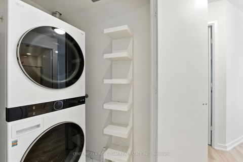Photo 39 at 810 - 85 Bloor Street E, Yonge Corridor, Toronto