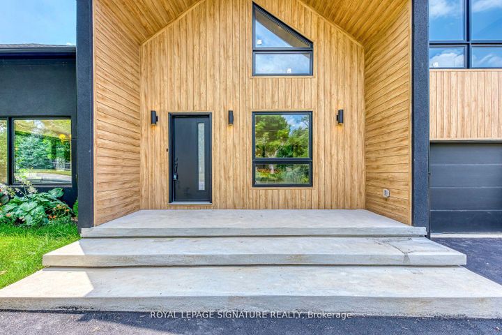 Photo 1 at 11024 Trafalgar Road, Stewarttown, Halton Hills