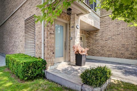 Photo 1 at 111 Powseland Crescent, West Woodbridge, Vaughan