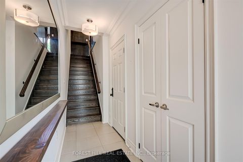 Photo 2 at 111 Powseland Crescent, West Woodbridge, Vaughan