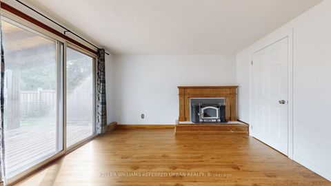 Photo 32 at 15 Thistlewaite Crescent, Malvern West, Toronto